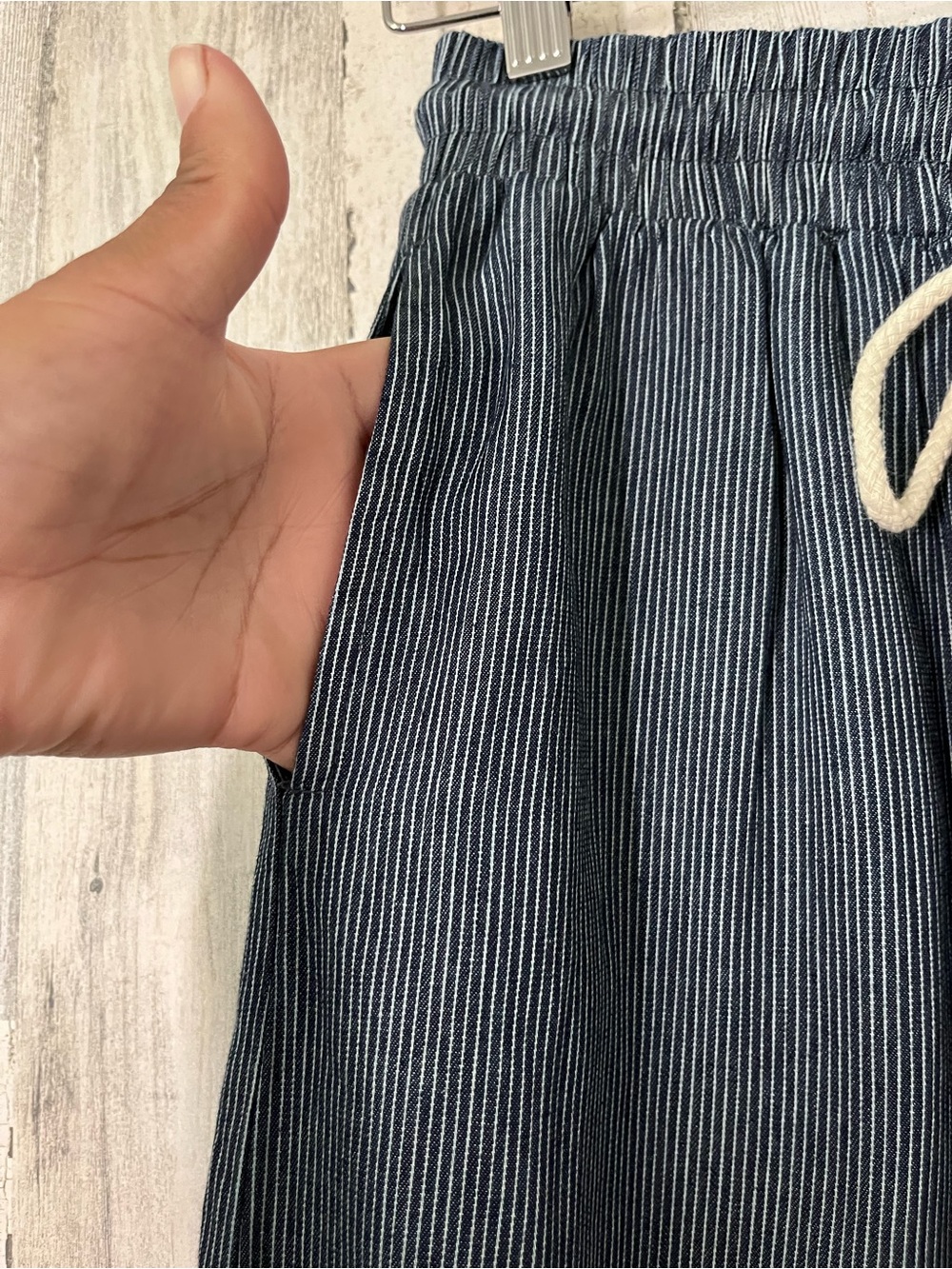 ee:some Los Angeles Washed Pinstripe Tie Waist Wide Leg Pants Small NWT - Picture 10 of 12